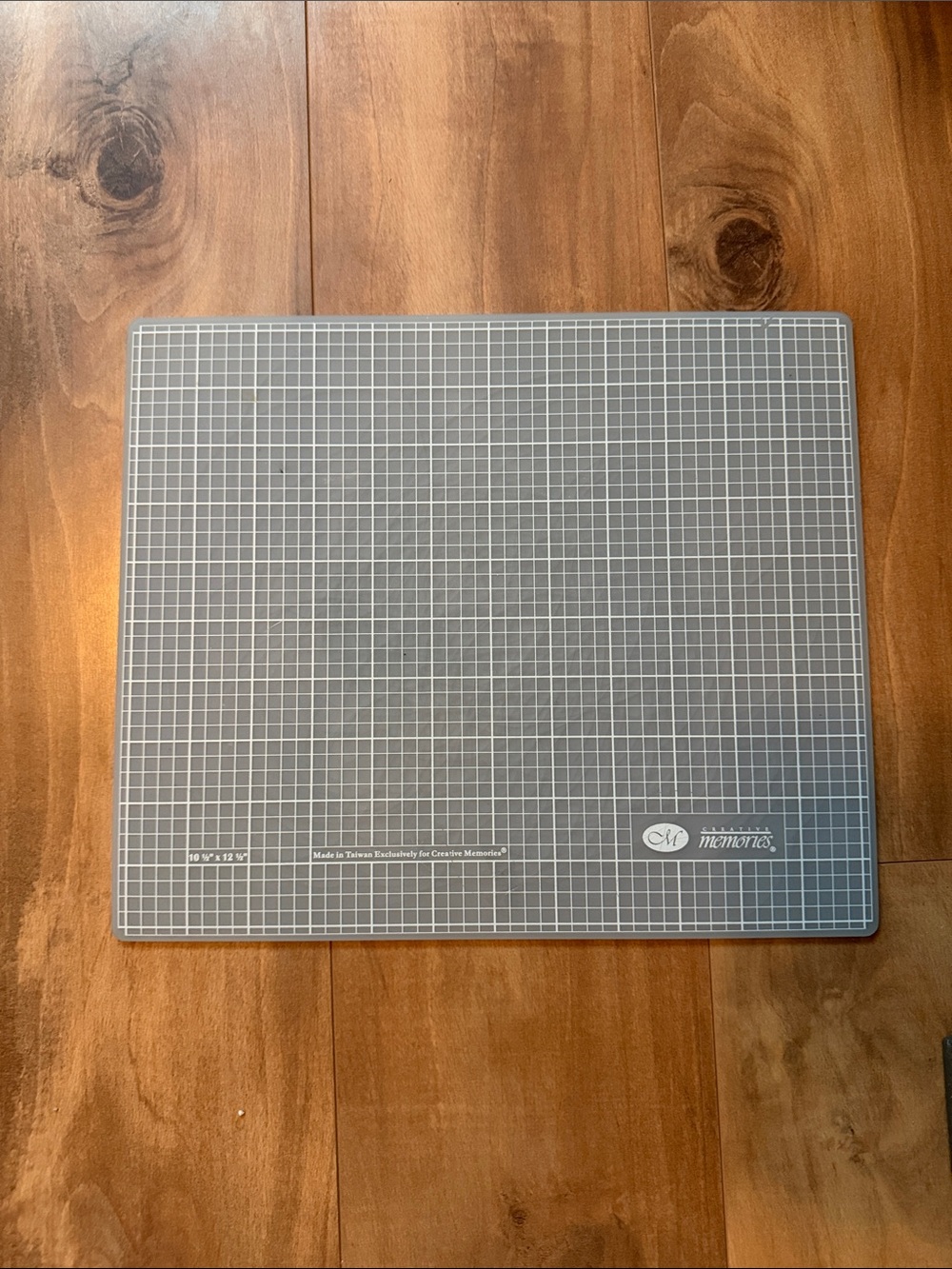 Creative Memories Grid Cutting Mat